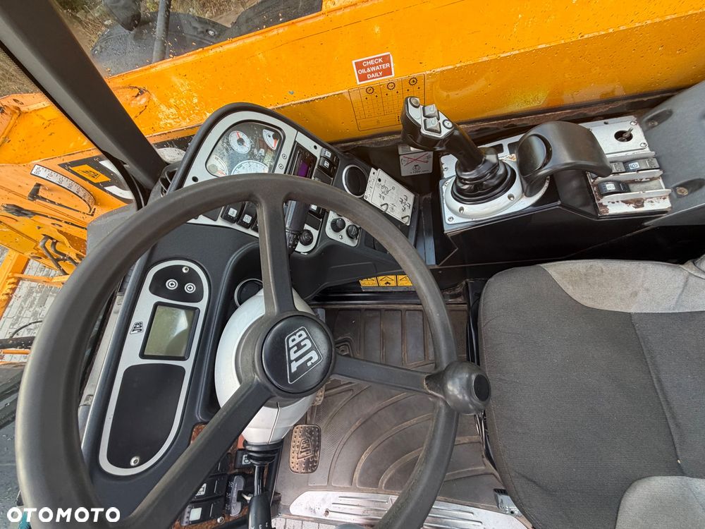 JCB 541.70 - 5