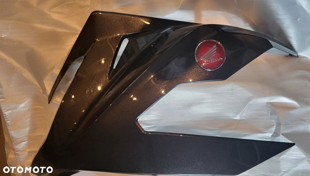 Boczek lewy Honda NT 1100 czarny orginał! - 1