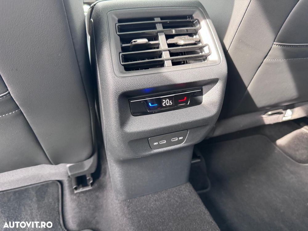 Volkswagen Tiguan - 14