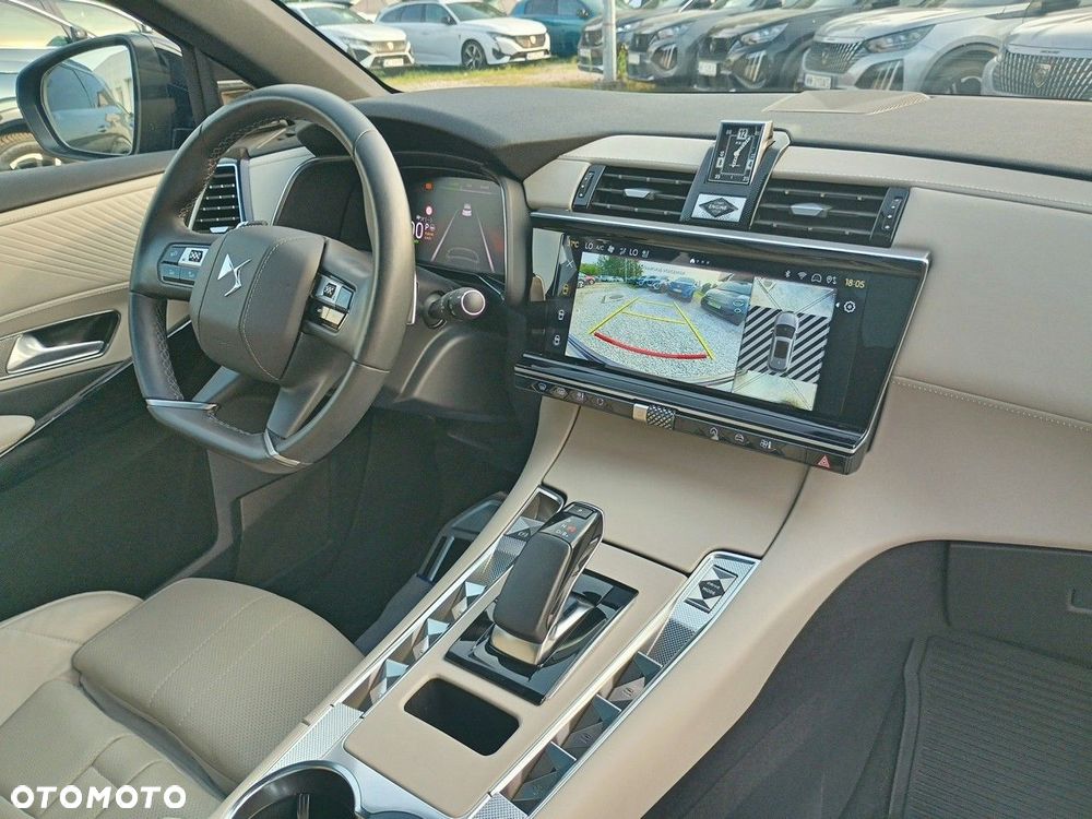 DS Automobiles DS 7 Crossback - 16