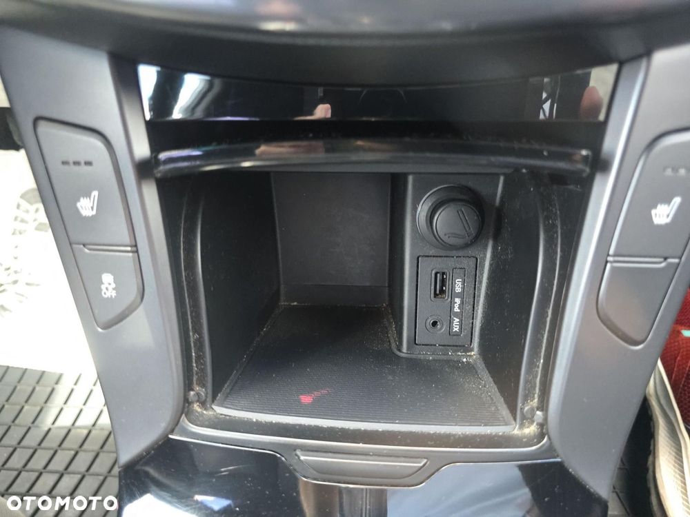 Hyundai i40 1.7 CRDi Comfort - 24