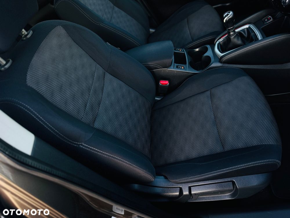 Nissan Qashqai 1.2 DIG-T Tekna - 10