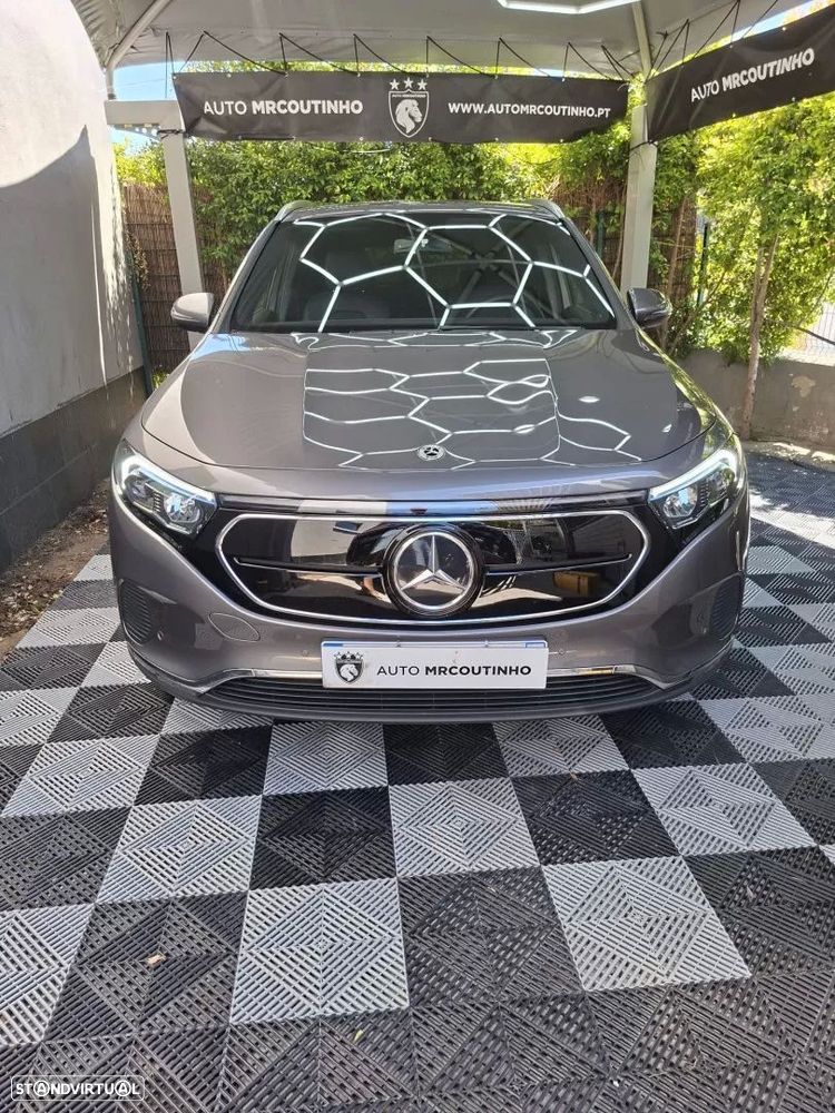 Mercedes-Benz EQA 250 AMG Line - 2