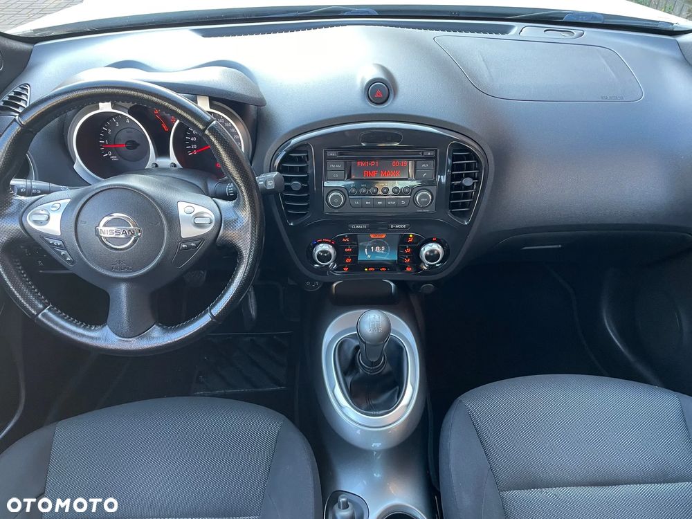 Nissan Juke 1.6 Acenta S&S - 11