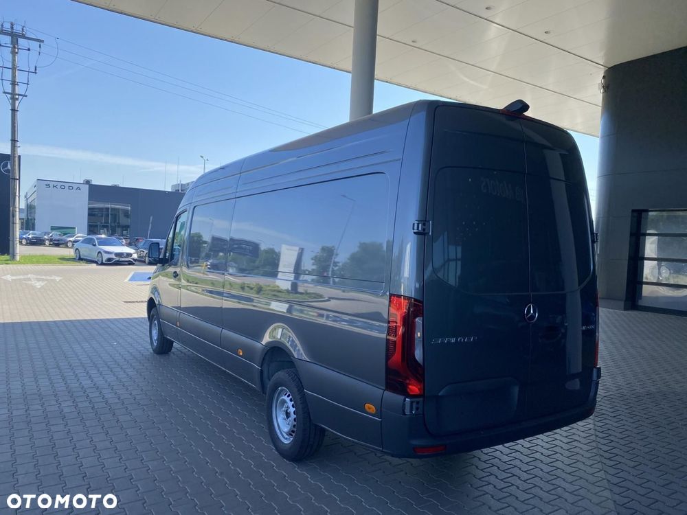 Mercedes-Benz Sprinter - 9