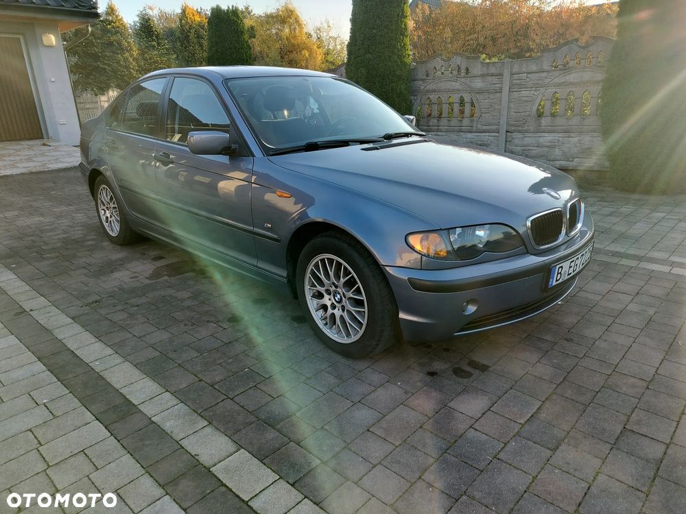 BMW 3 Series 2004 photo 5