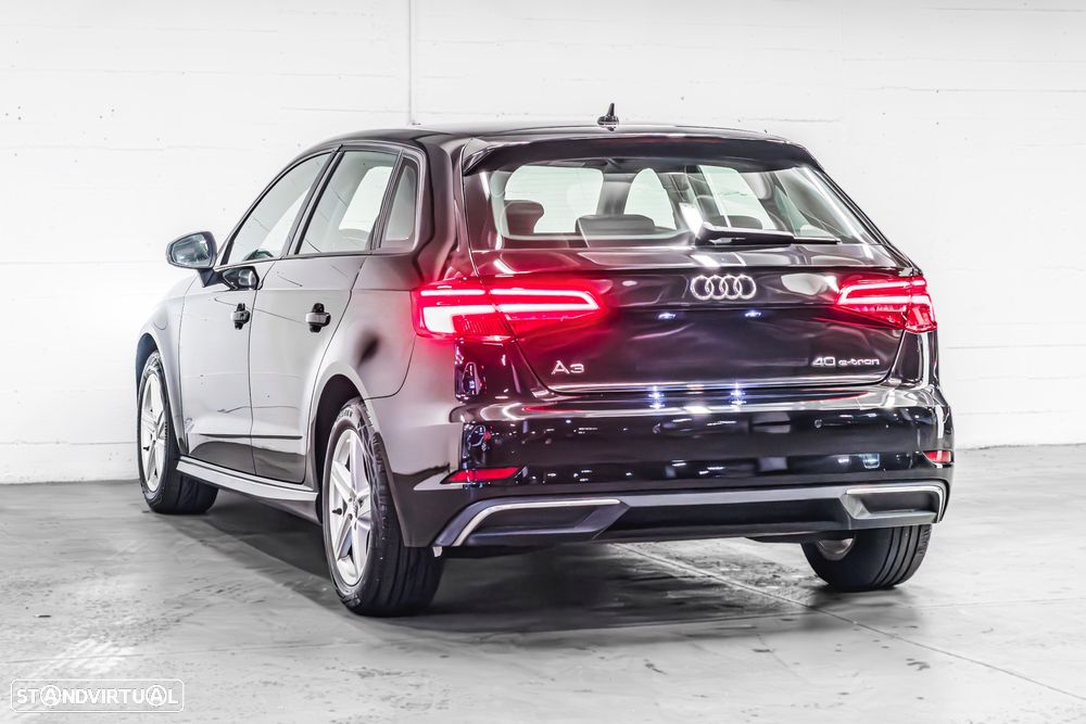 Audi A3 Sportback 40 e-tron S tronic - 7