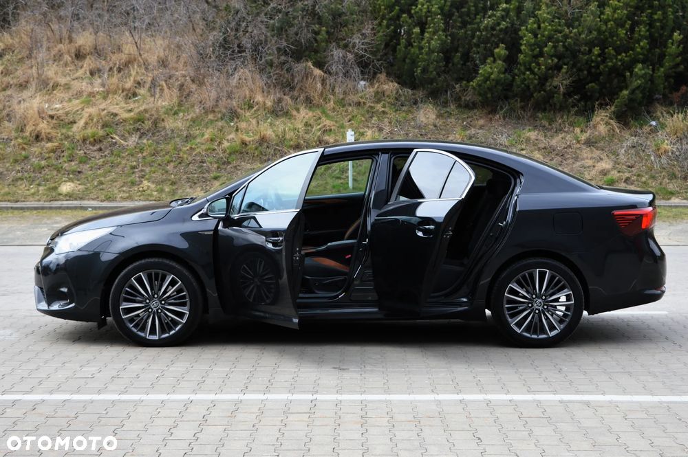 Toyota Avensis 2.0 D-4D Premium - 27