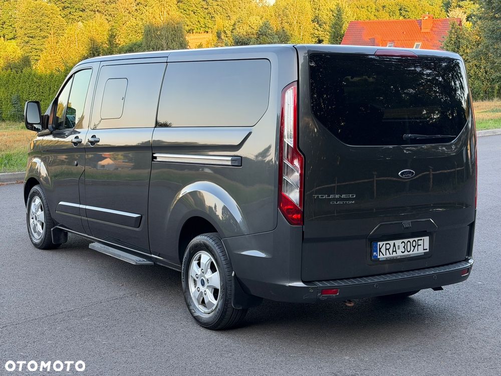 Ford Tourneo Custom - 3