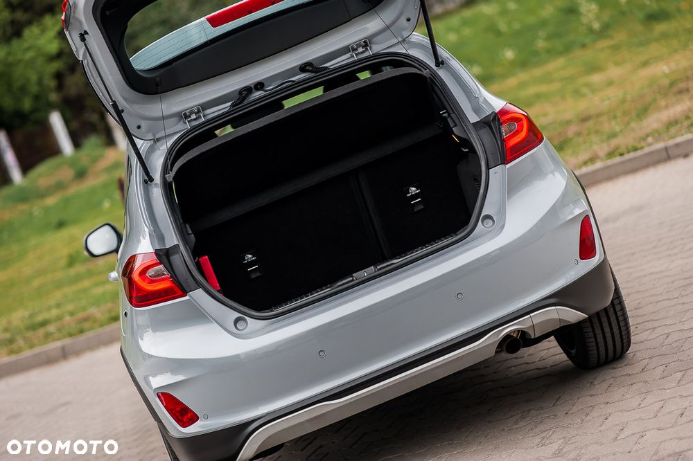 Ford Fiesta - 7