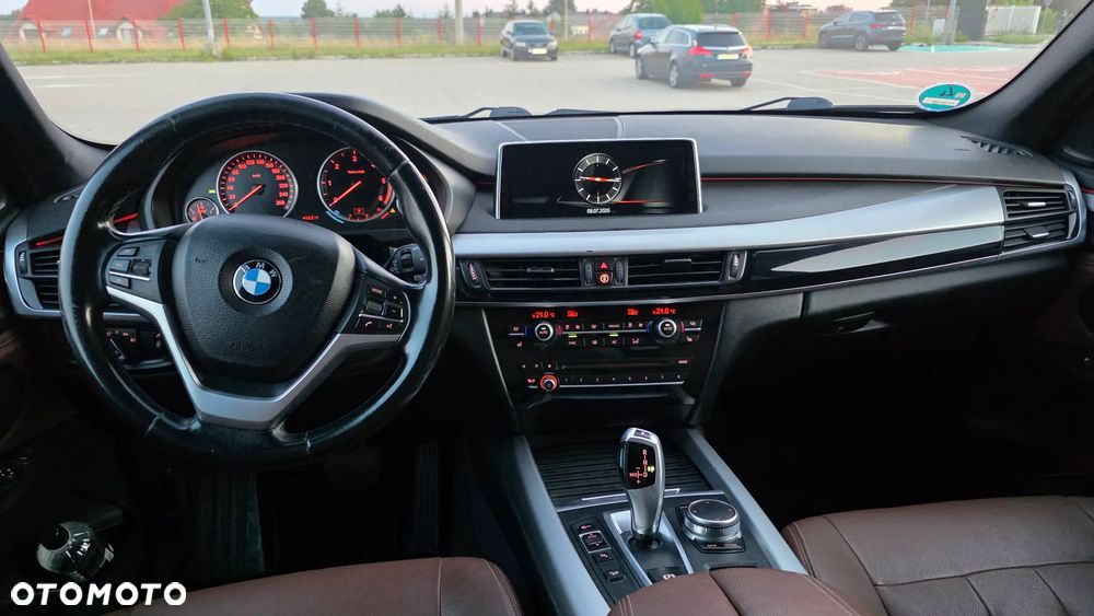 BMW X5 xDrive30d - 12
