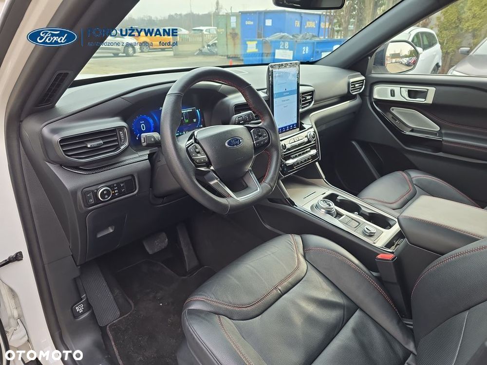 Ford Explorer - 24