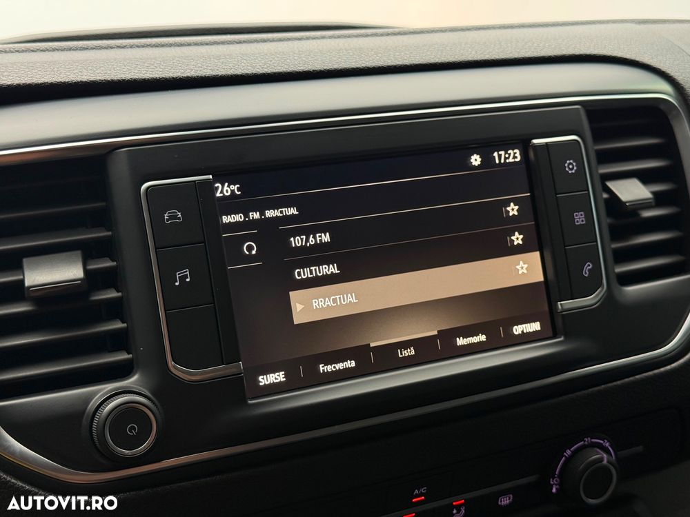 Opel Vivaro - 18