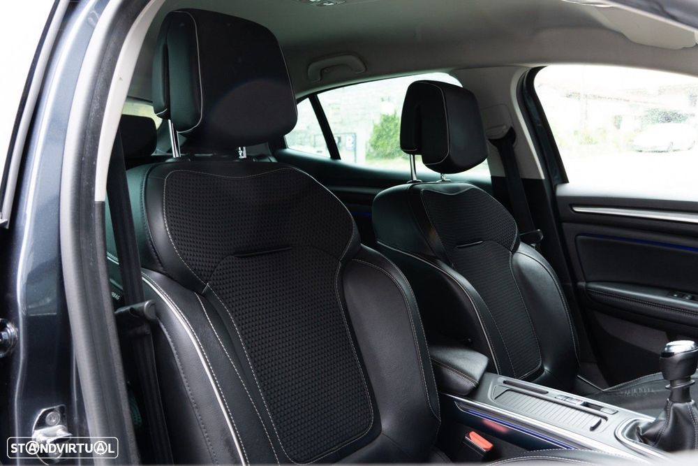 Renault Mégane 1.5 Blue dCi Bose Edition J18 - 30