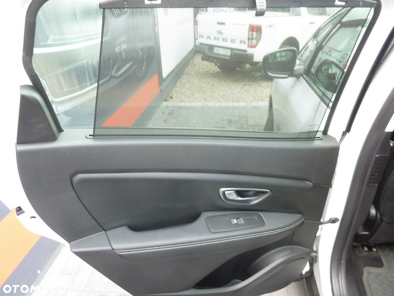 Renault Grand Scenic - 27