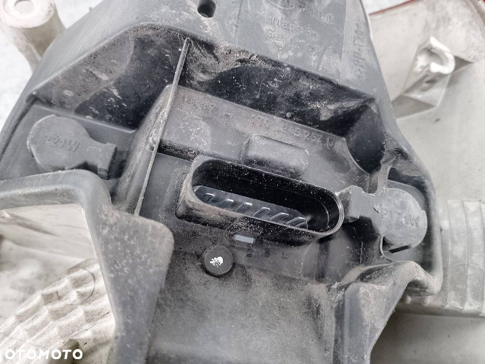 LAMPA TYLNA LEWA VW TOURAN I 1T0945095C  1T0945111E - 6