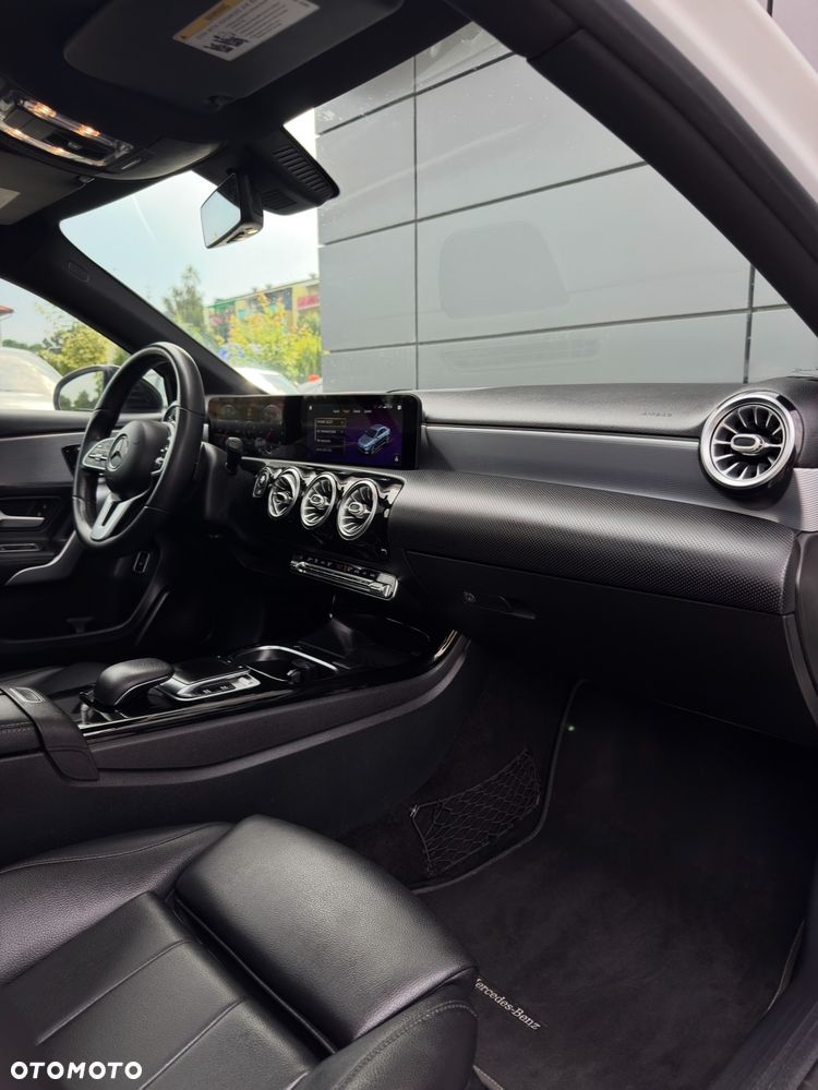 Mercedes-Benz Klasa A 220 7G-DCT - 14