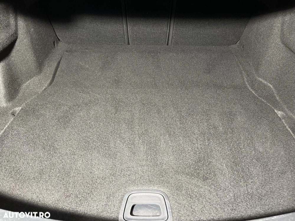 Mercedes-Benz E 220 d 4Matic 9G-TRONIC - 14