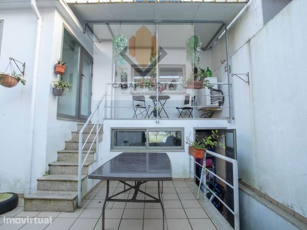 Moradia T3 + Escritório com Espaço Exterior - Mafamude - Junto a Sa... - Grande imagem: 3/40