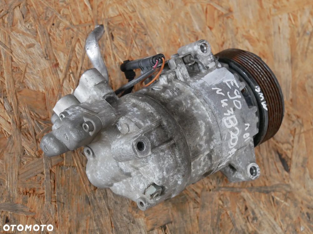 SPRĘŻARKA KLIMATYZACJI BMW E90 2.0B 10' 9182794-03 - 2
