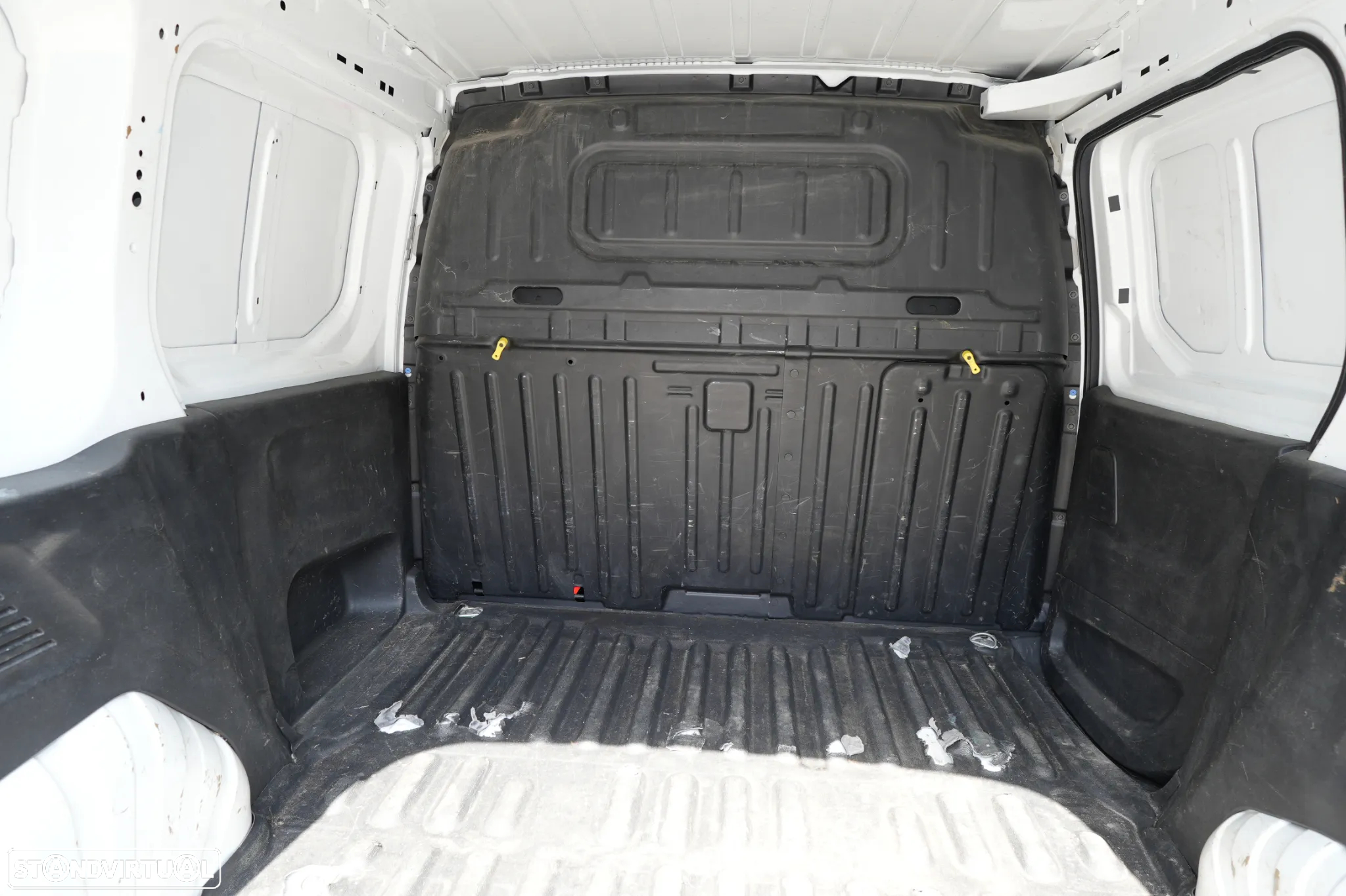 Toyota Proace City 1.5D4D 102cv - 7