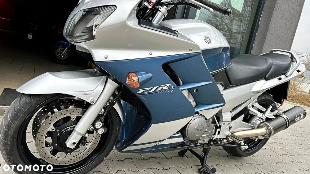 Yamaha FJR - 26