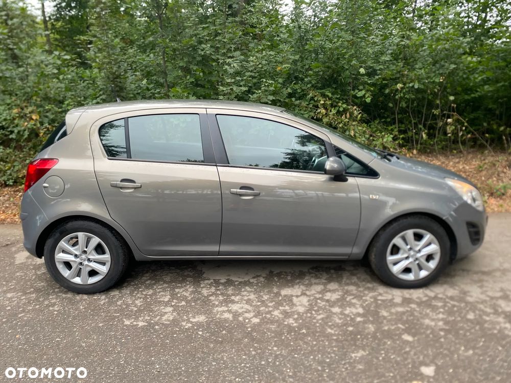 Opel Corsa - 2