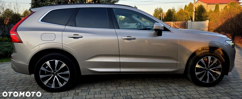 Volvo XC 60 B4 D Geartronic Momentum Pro - 10