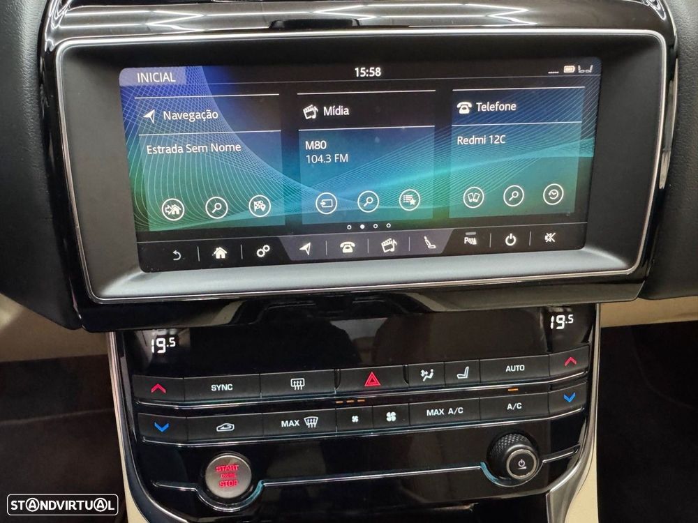 Jaguar XE 2.0 D Prestige - 14