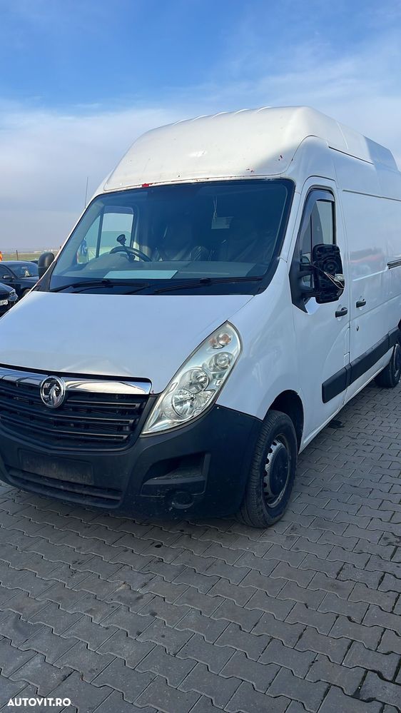 Dezmembram Renault Master 2.3 diesel biturbo tracțiune fata din 2016 - 2
