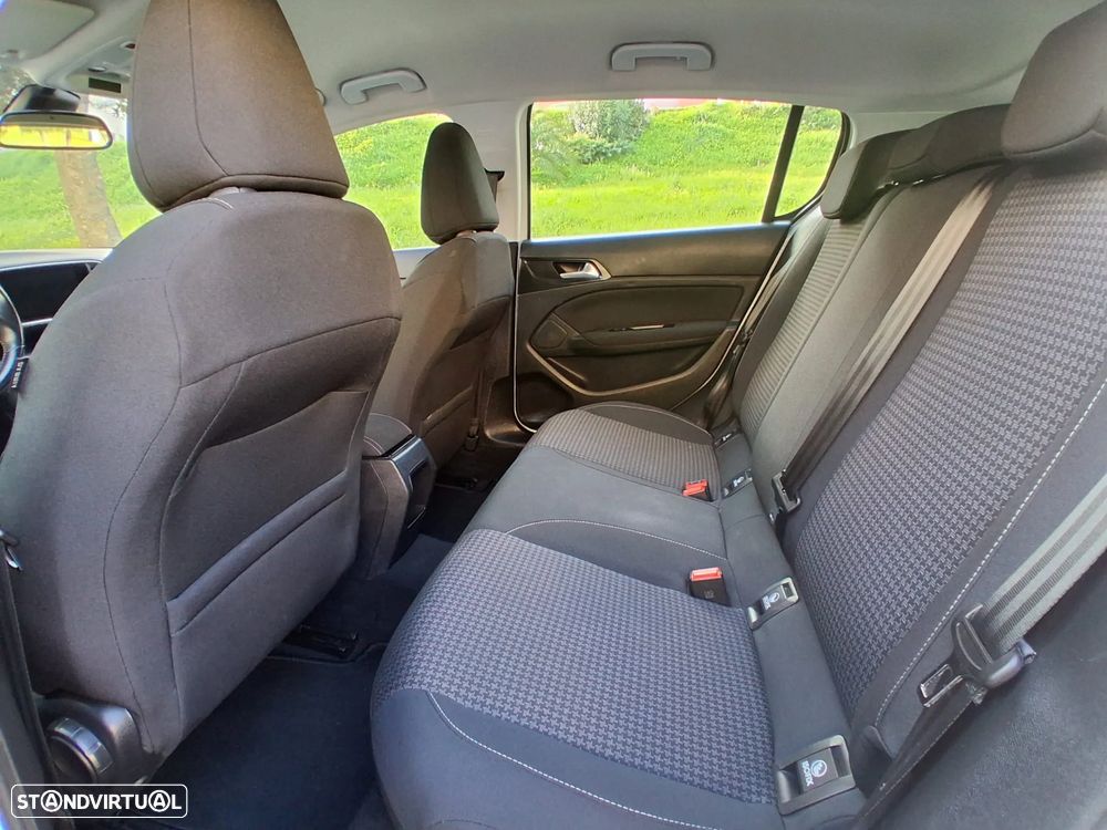 Peugeot 308 1.5 BlueHDi Business Line - 23