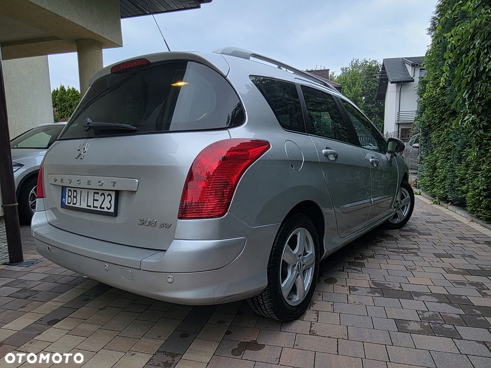 Peugeot 308 - 3