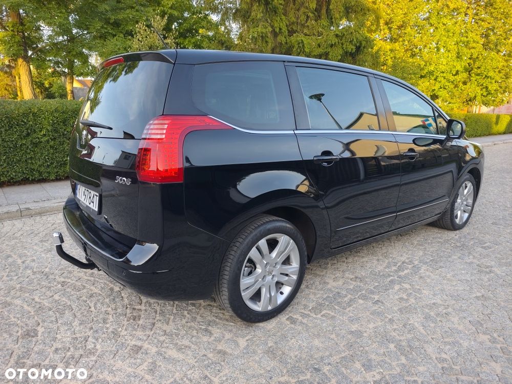 Peugeot 5008 - 6