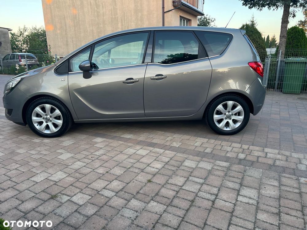 Opel Meriva 1.4 T Essentia - 8