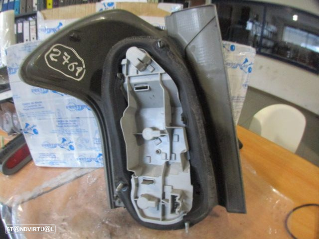 Farol Tras 815510F06000 TOYOTA COROLLA 2 VERSO FASE 2 2007 2.2 D4D 136CV 5P PRETO DRT FARBA - 3