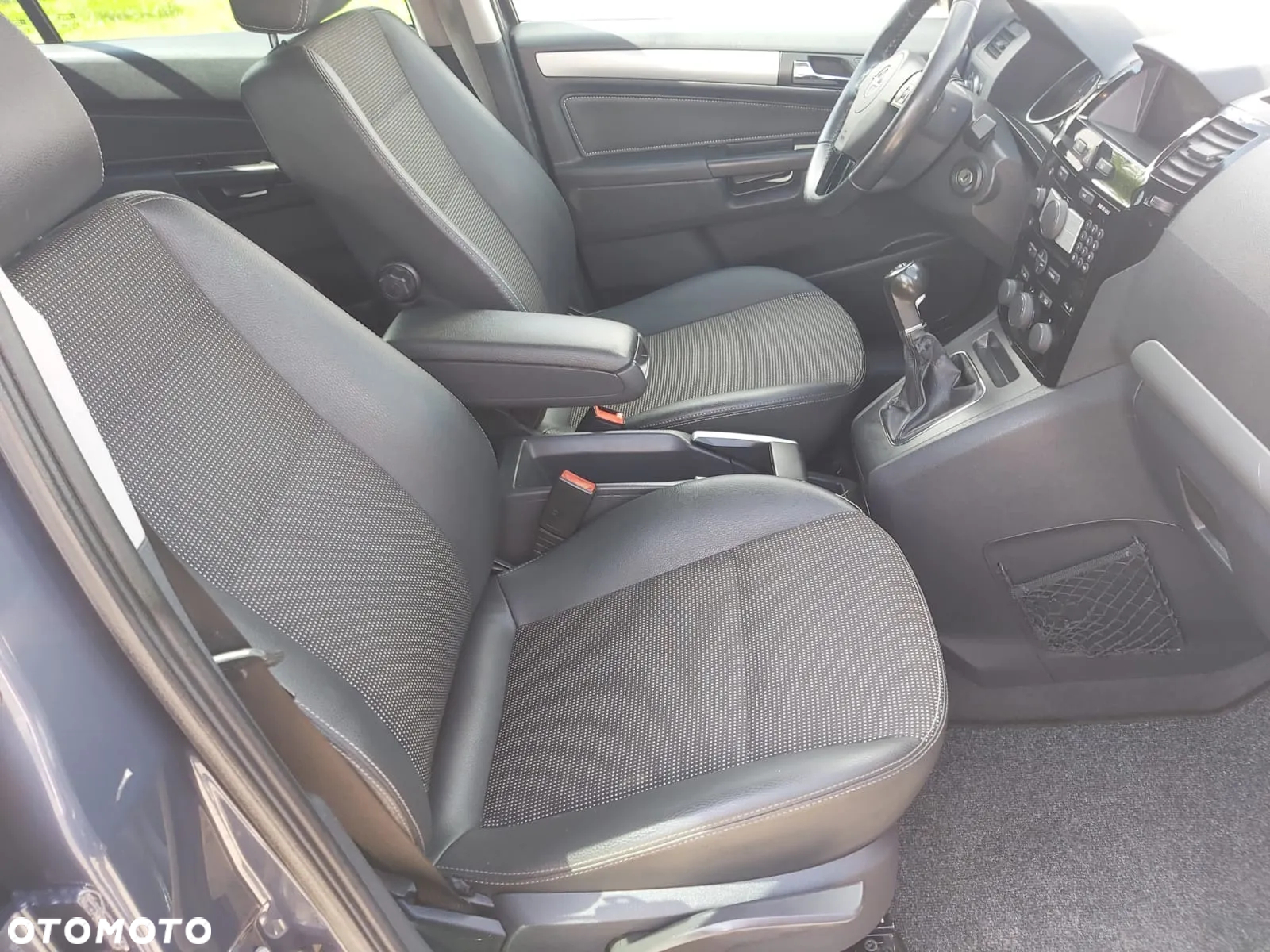 Opel Zafira 1.7 CDTI Cosmo - 14