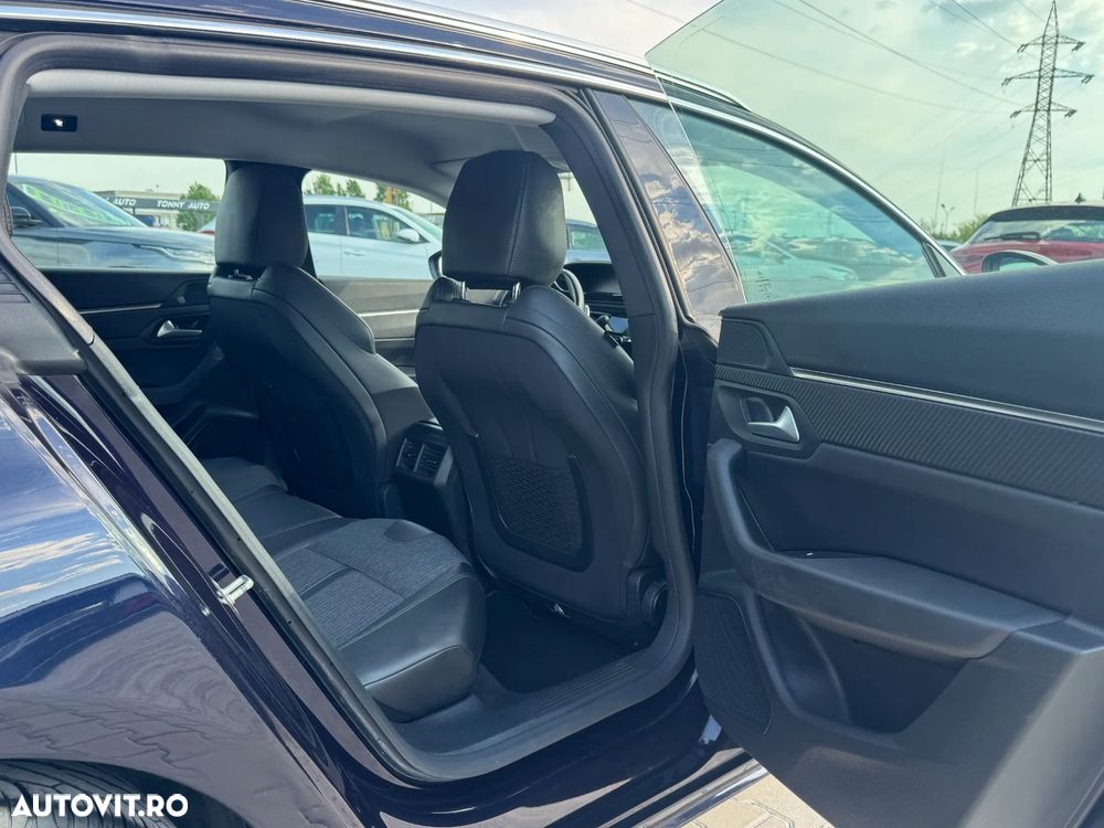 Peugeot 508 BlueHDi 130 EAT8 Allure Pack - 21