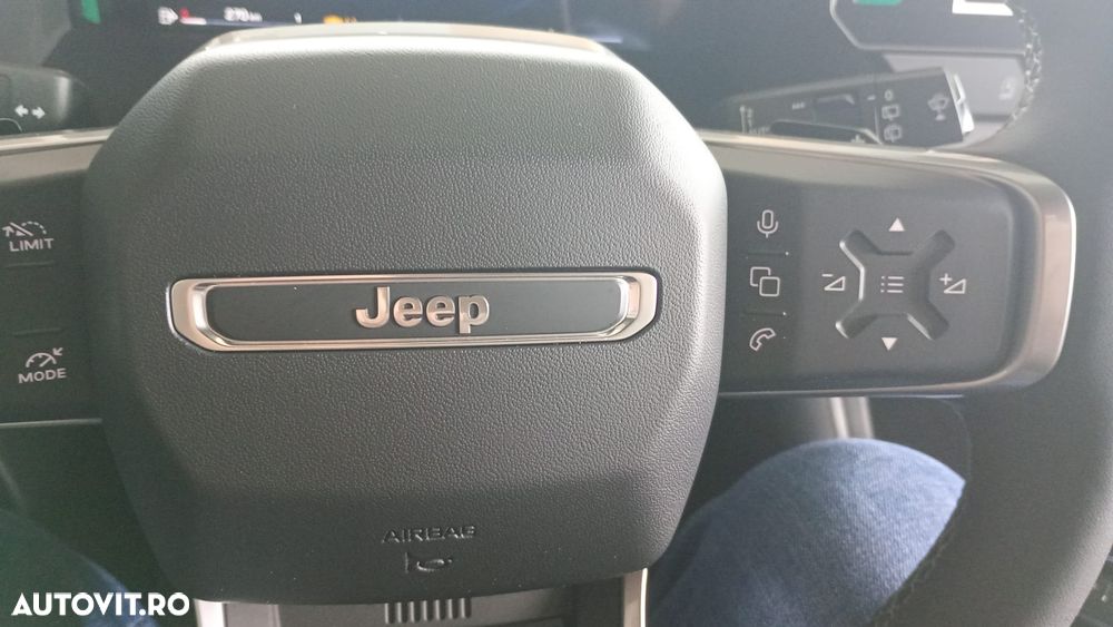 Jeep Compass - 8