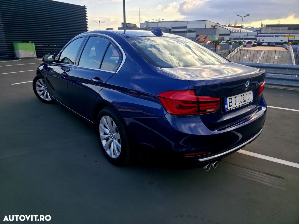 BMW Seria 3 320i Aut. Luxury Line - 10