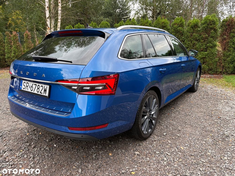Skoda Superb 2.0 TDI SCR Style DSG - 3
