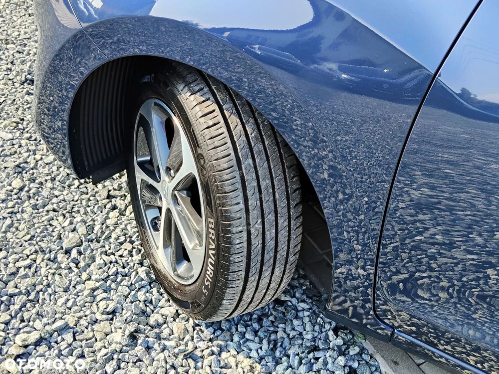 Hyundai i30 blue 1.6 CRDi Premium - 3