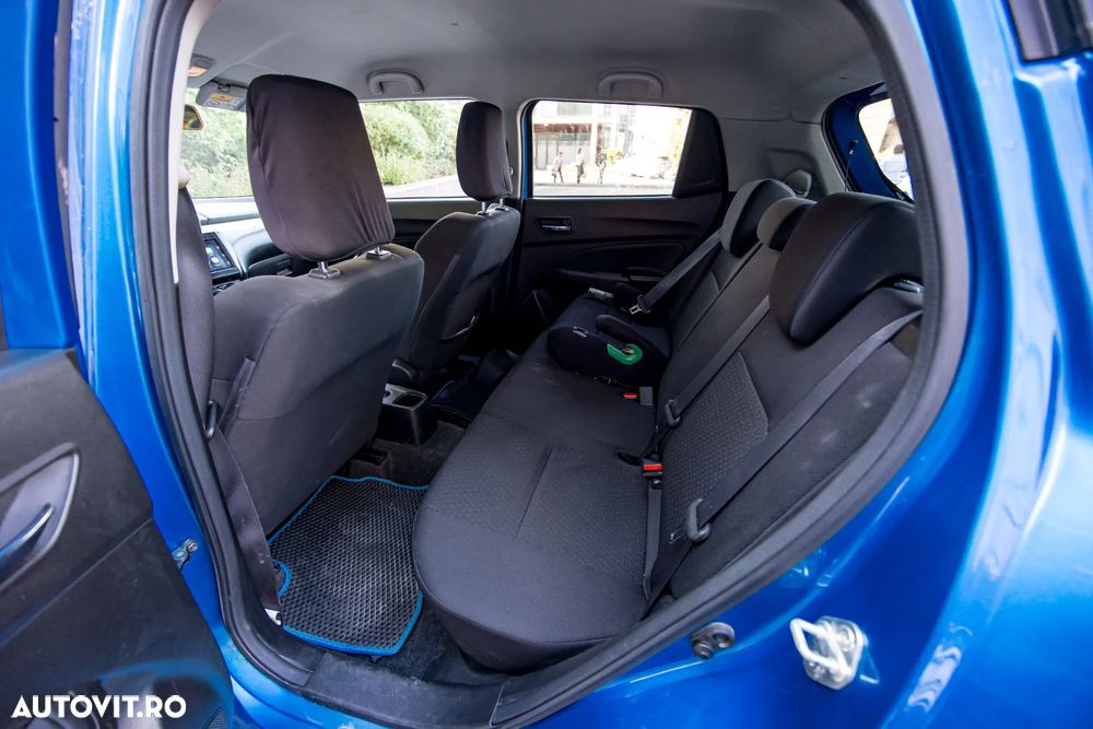 Suzuki Swift 1.0 BOOSTERJET Comfort - 28