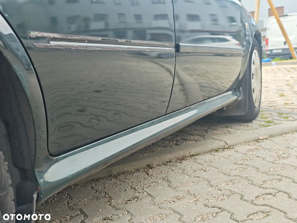 Skoda Octavia 1.6 GLX - 8