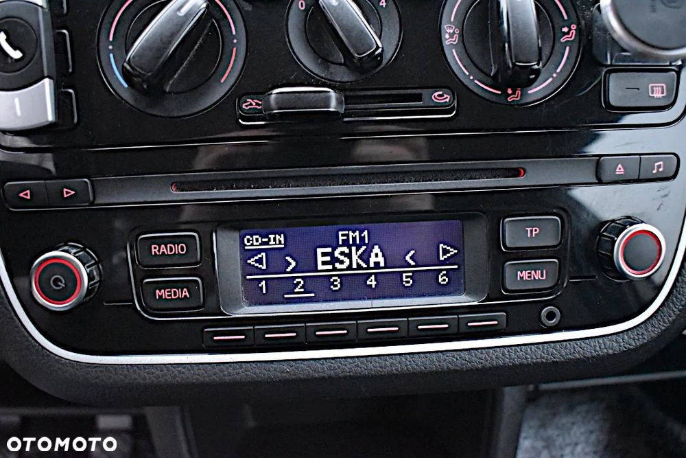 Volkswagen up! take - 22