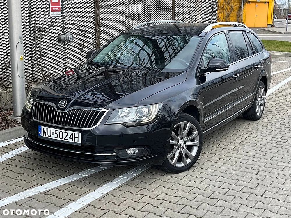 Skoda Superb 2.0 TDI 4x4 L&K DSG - 9