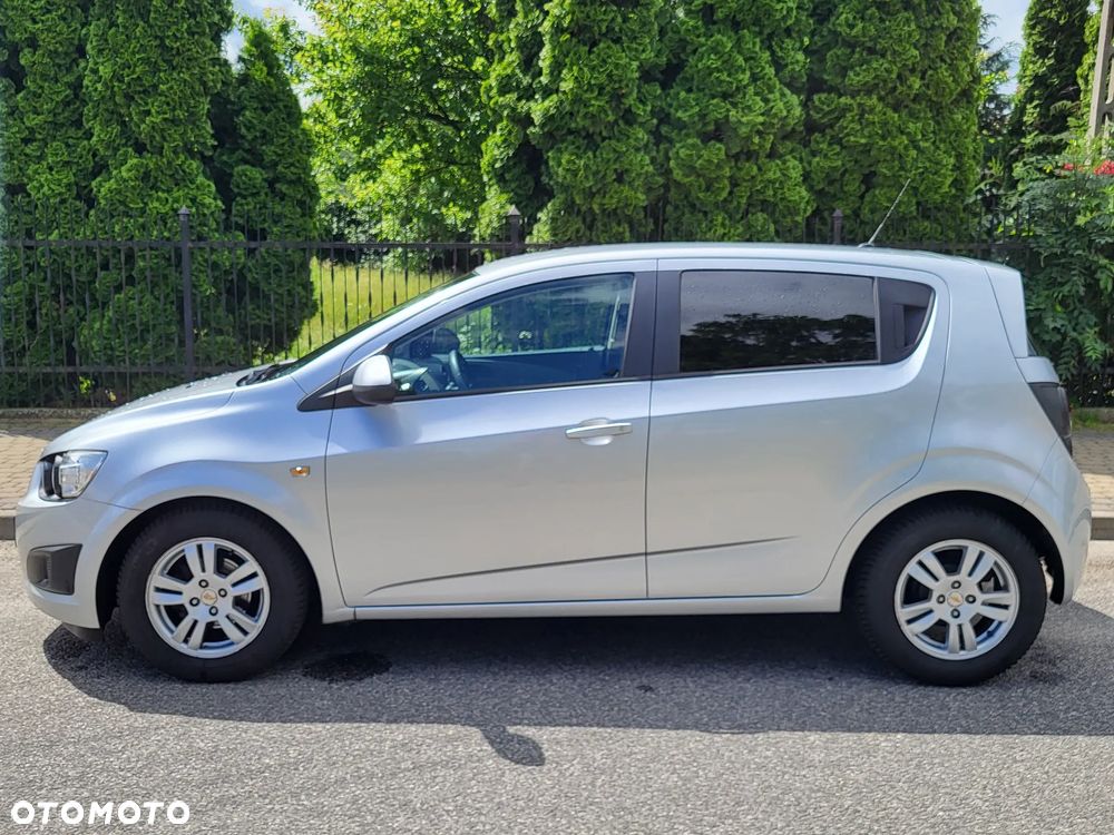 Chevrolet Aveo 1.4 LT - 4
