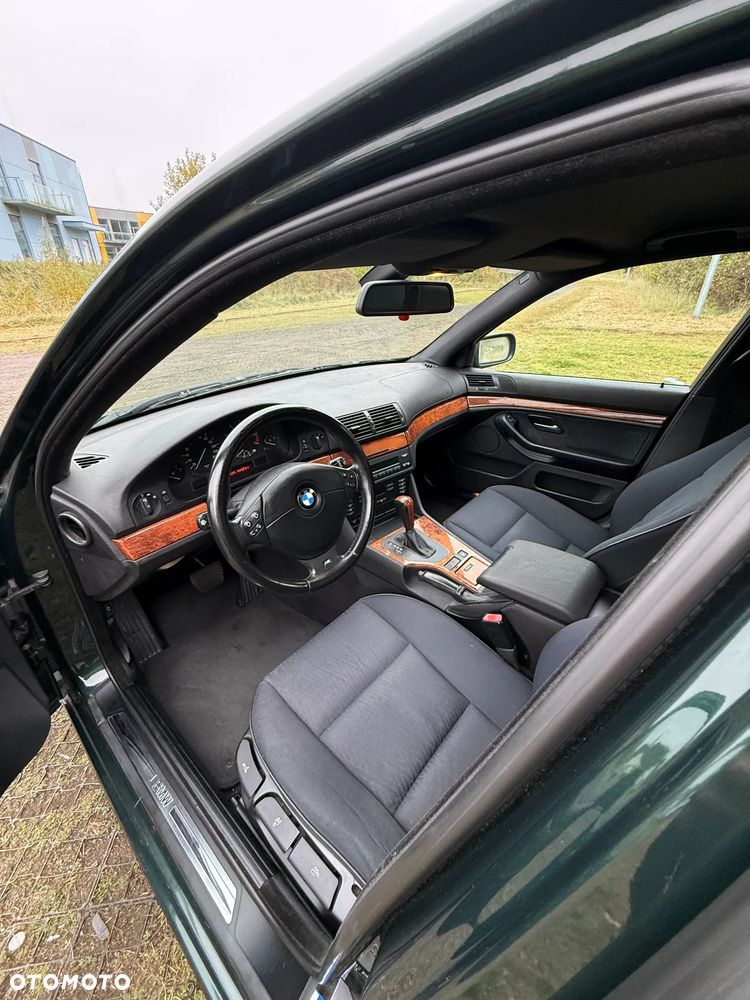 BMW Seria 5 - 21