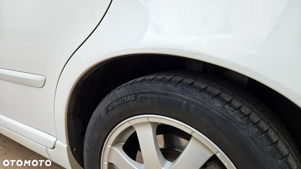 Volvo V50 D2 Kinetic - 27