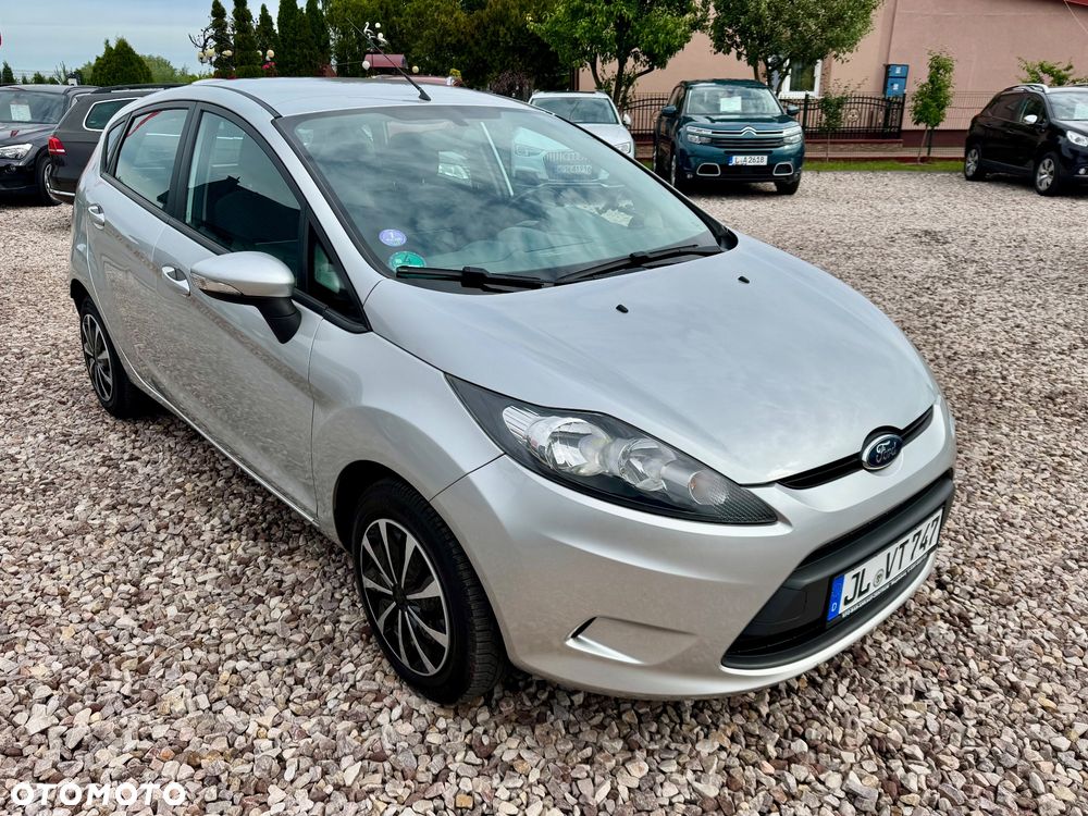 Ford Fiesta - 2