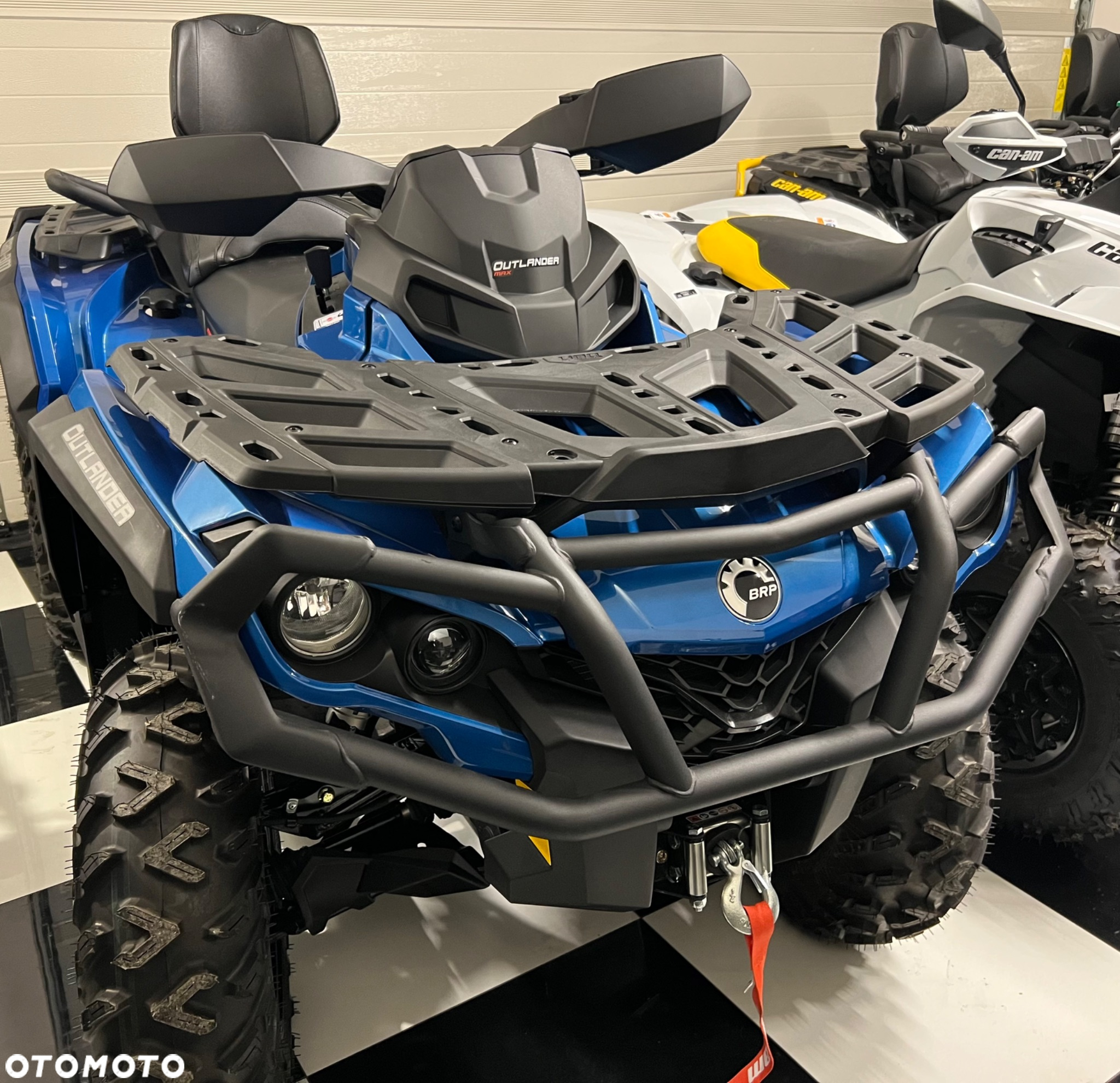 Can-Am Outlander Max - 4